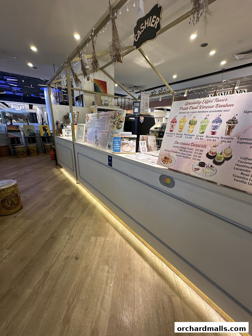 Menu page for Café de Paris