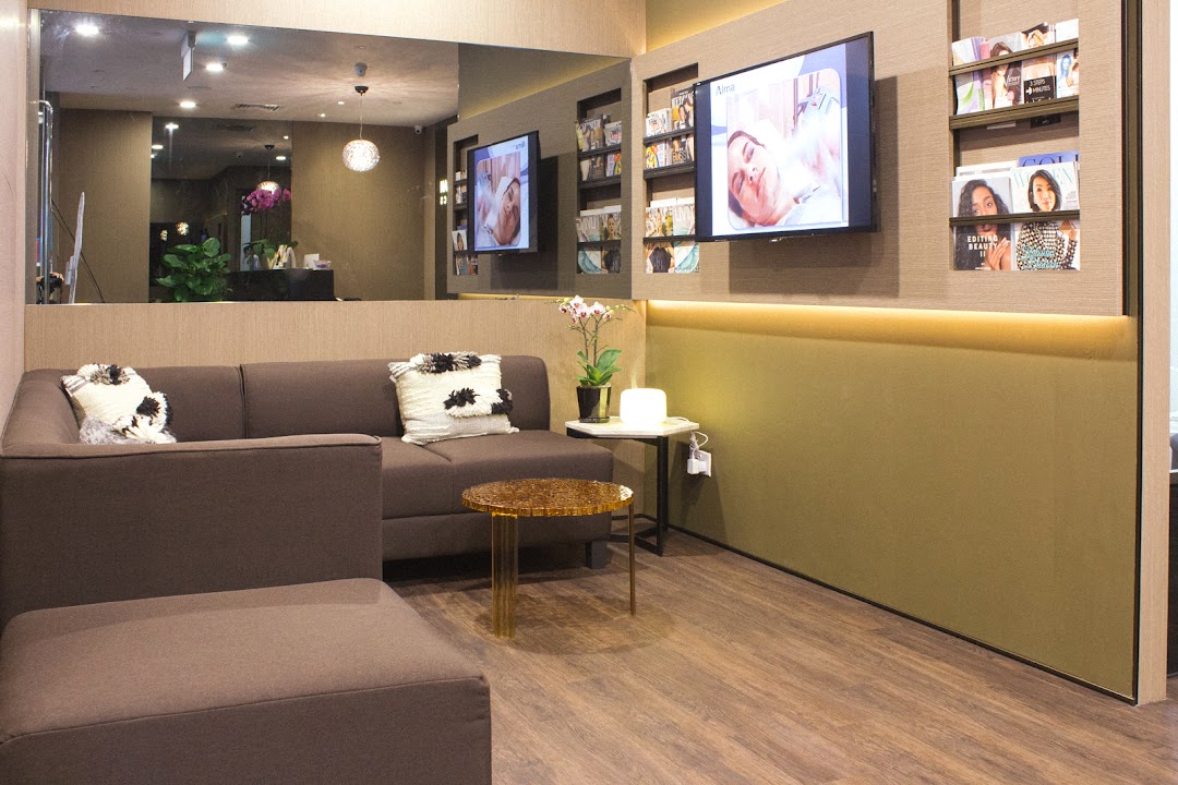 Calvin Chan Aesthetic  Laser Clinic