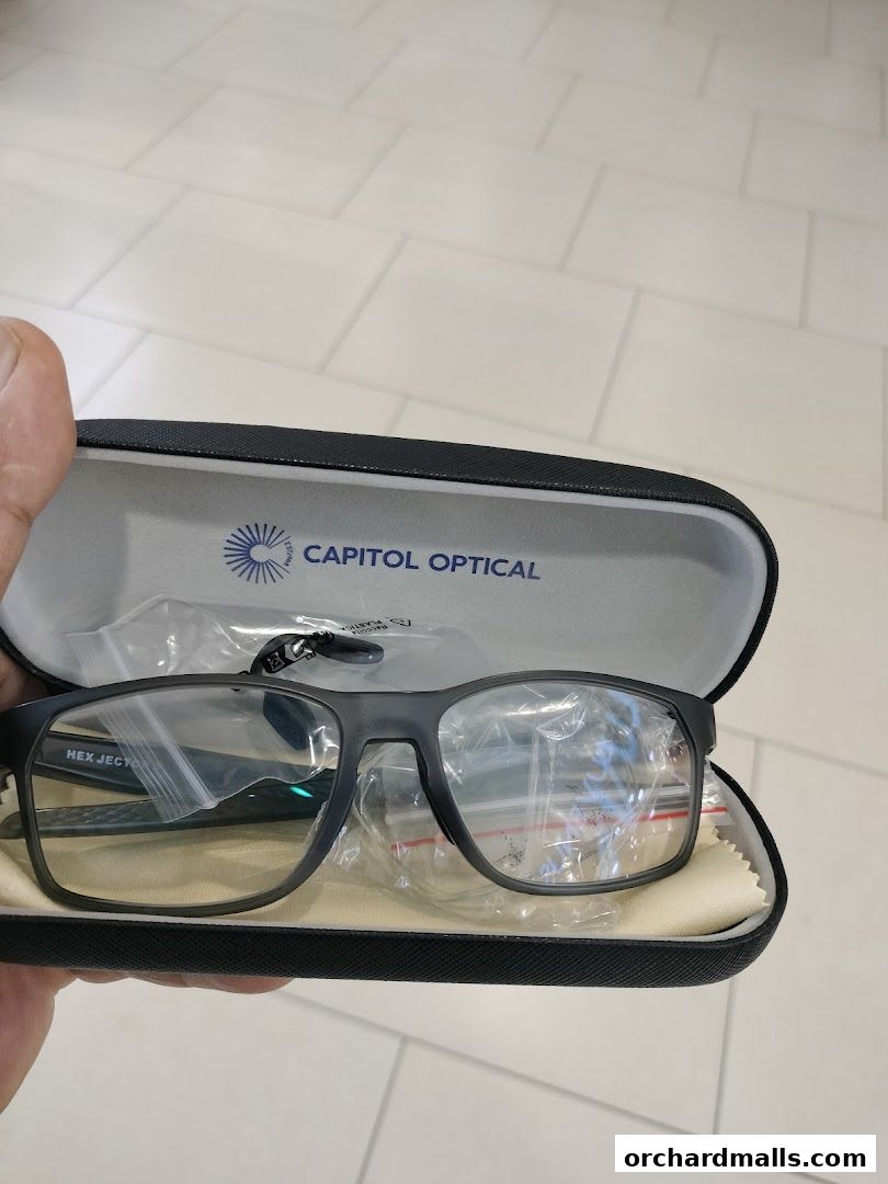 Capitol Optical Lucky Plaza