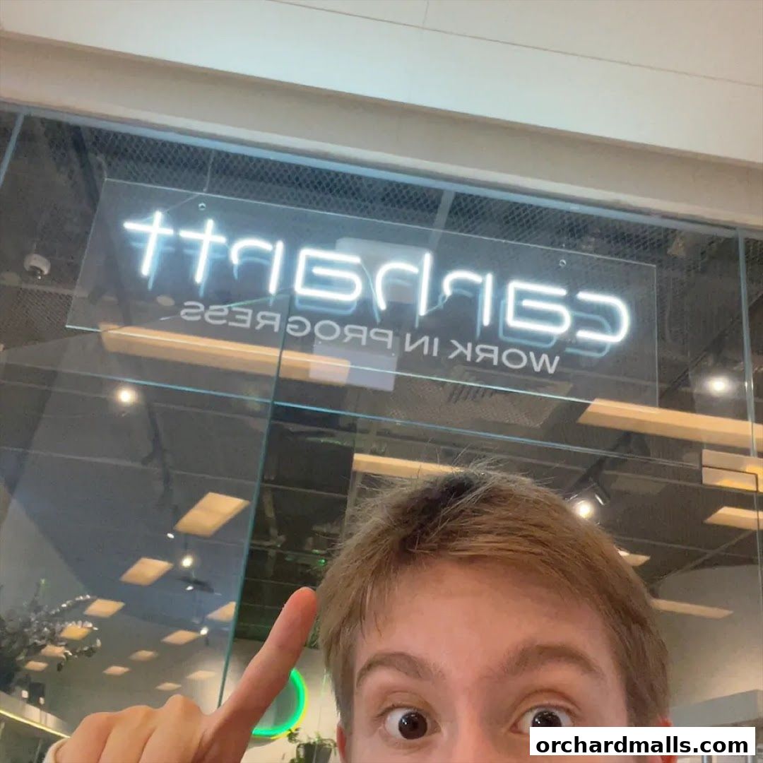 Carhartt WIP Singapore