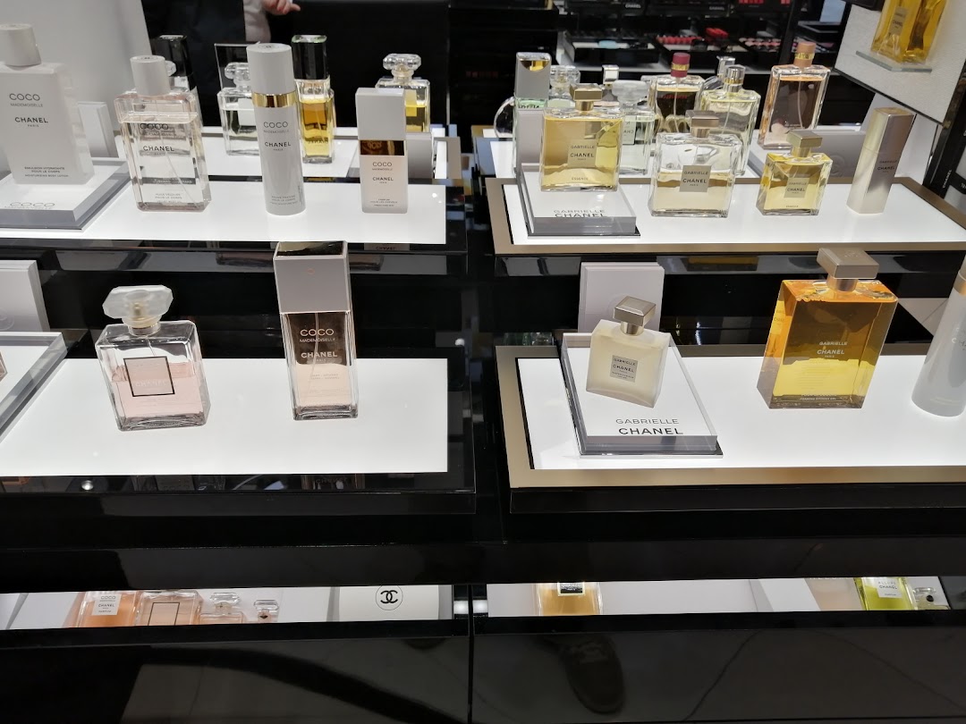 CHANEL Beauty Boutique