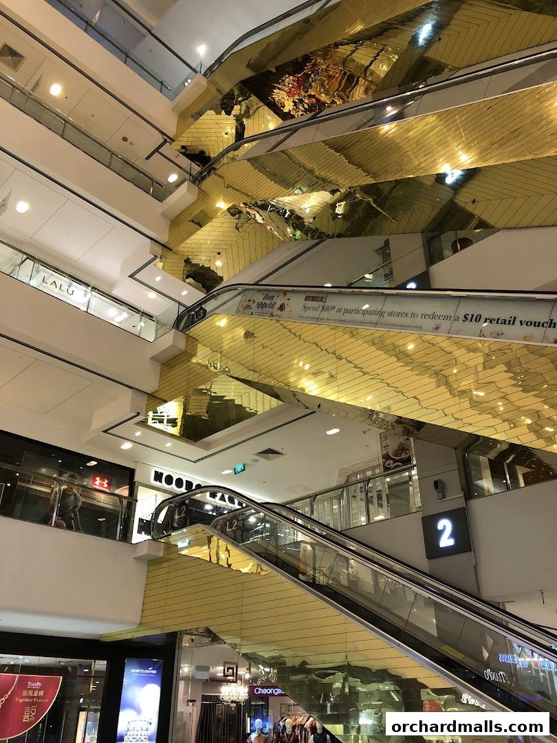 CHANEL Beauty Boutique