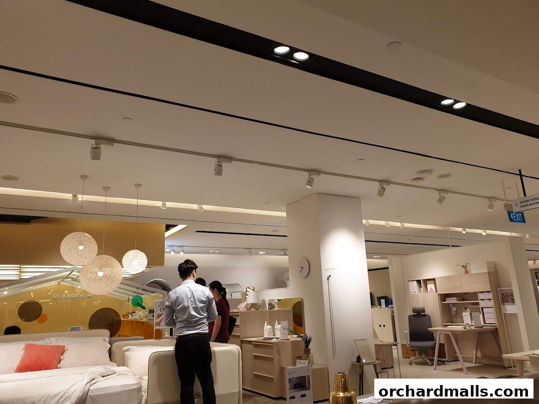 CHANEL Beauty Boutique