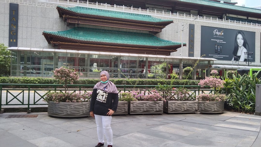 CHANEL Beauty Boutique