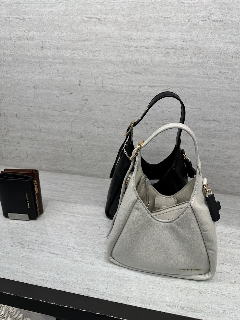 CHARLES  KEITH - ION Orchard