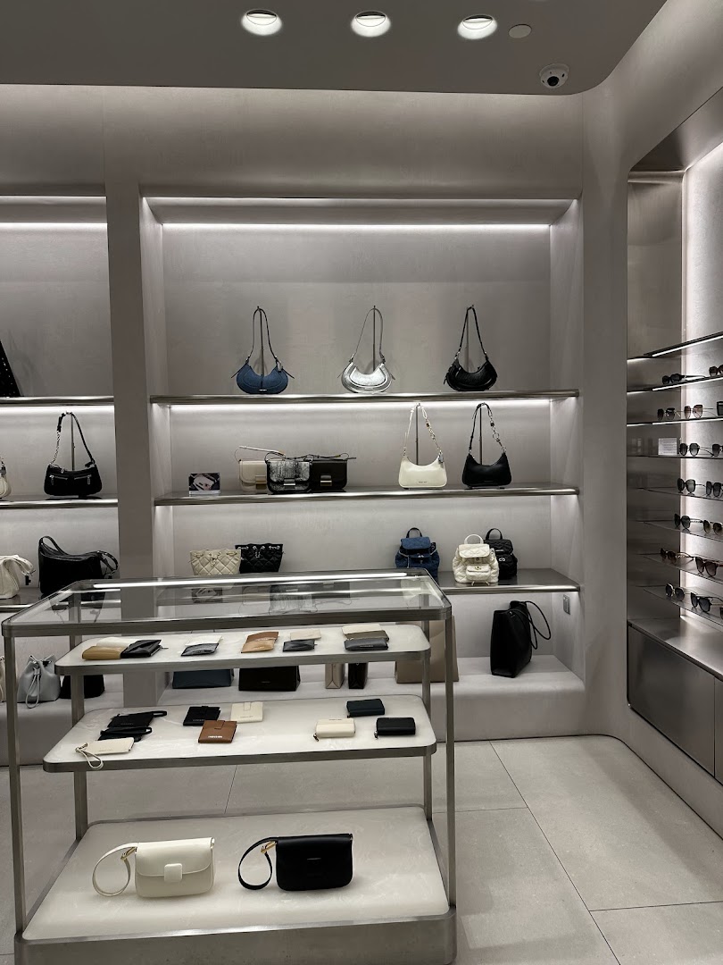 CHARLES  KEITH - Takashimaya S.C