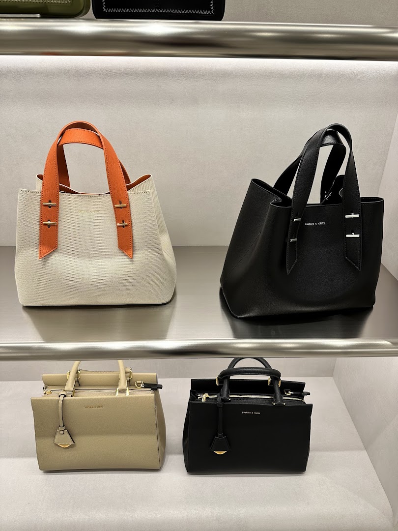 CHARLES  KEITH - Takashimaya S.C