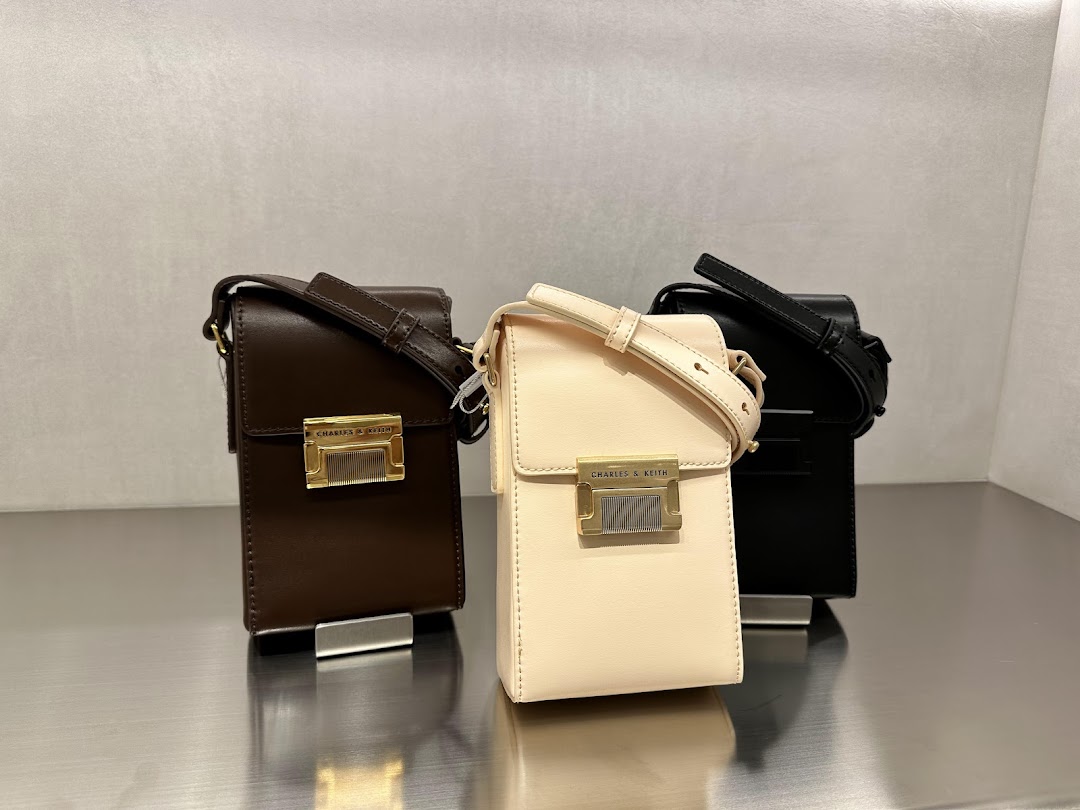 CHARLES  KEITH - Takashimaya S.C