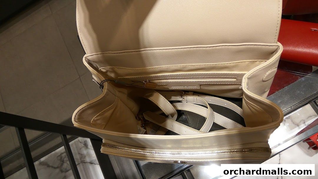 CHARLES  KEITH - Wisma Atria