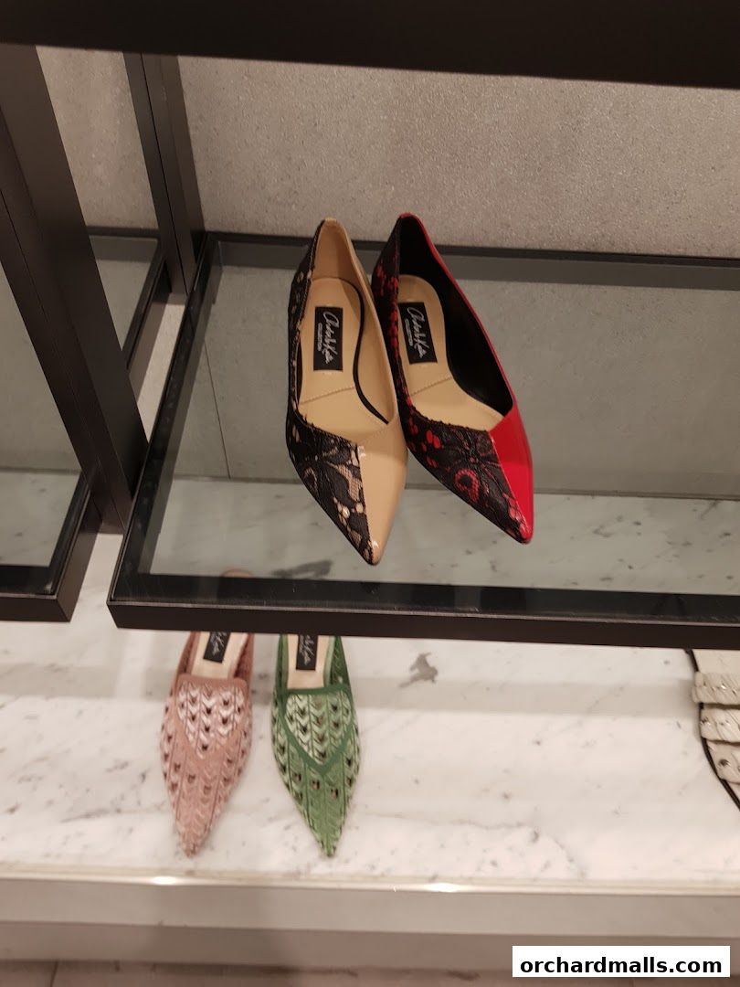 CHARLES  KEITH - Wisma Atria