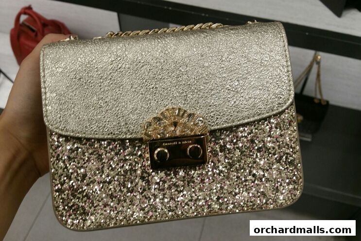 CHARLES  KEITH - Wisma Atria