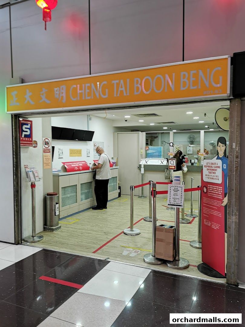 Exterior of Cheng Tai Boon Beng Singapore Pools Authorised Retailer with a customer at the counter.