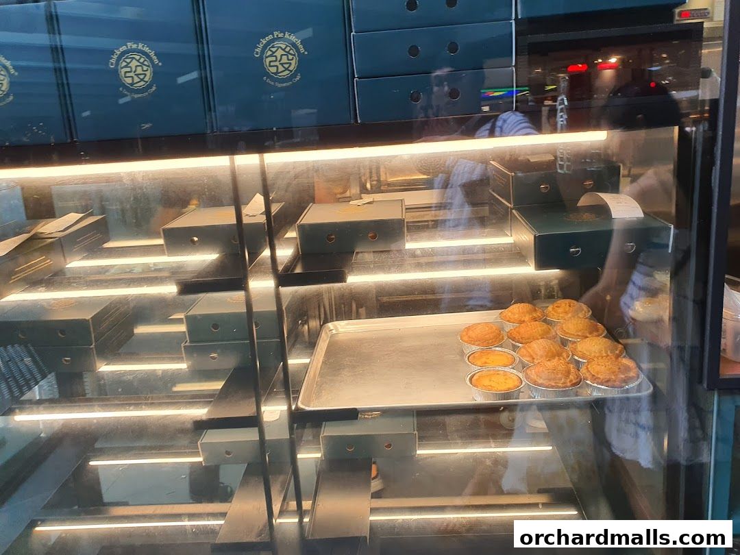 Chicken Pie Kitchen  Don Signature Crab Wisma Atria