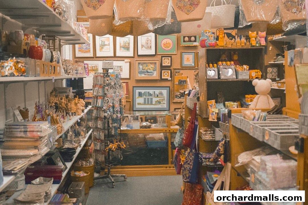 Chosan Zakka Far East Fine Arts