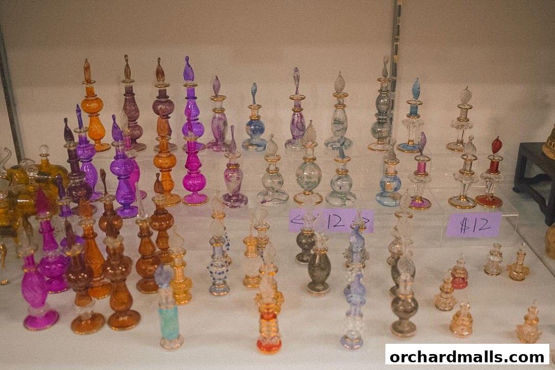 Chosan Zakka Far East Fine Arts