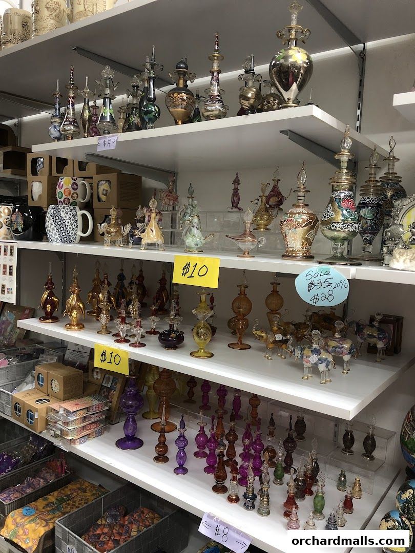 Chosan Zakka Far East Fine Arts