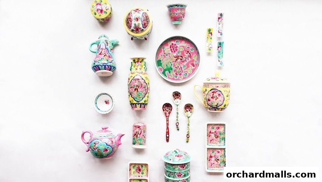 Chosan Zakka Far East Fine Arts