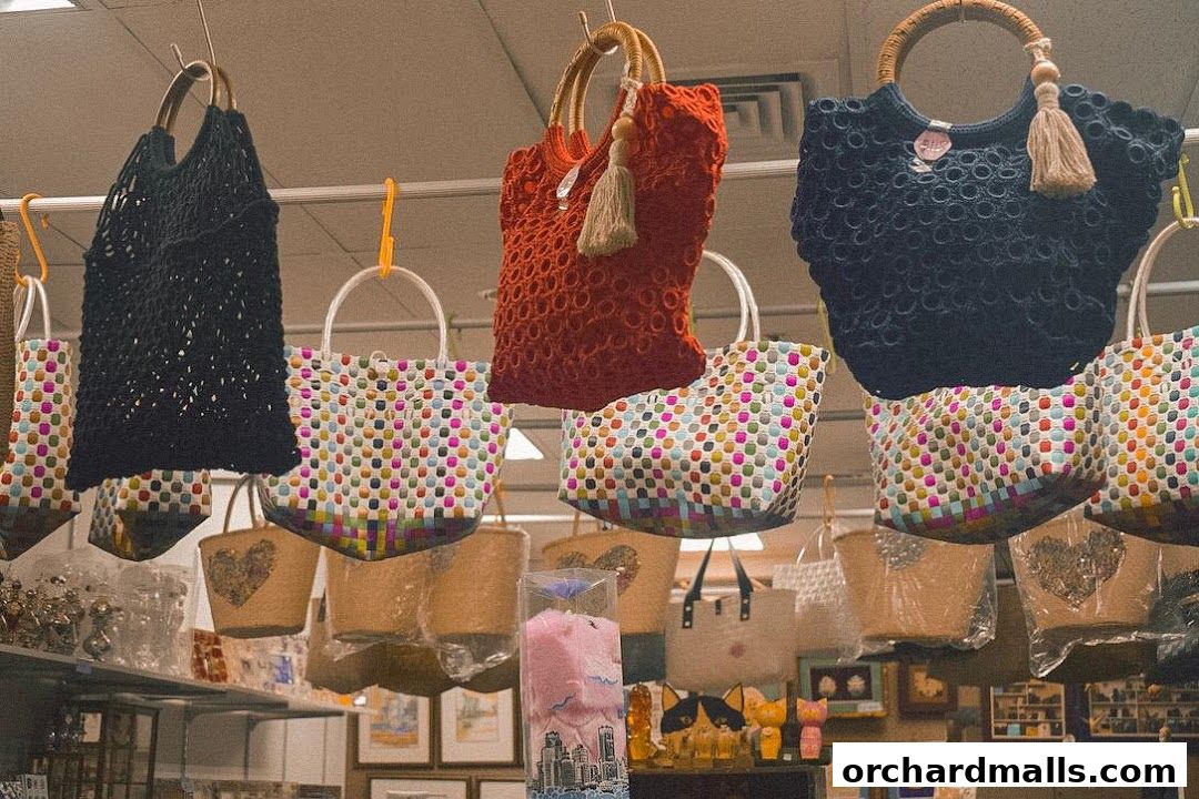 Chosan Zakka Far East Fine Arts