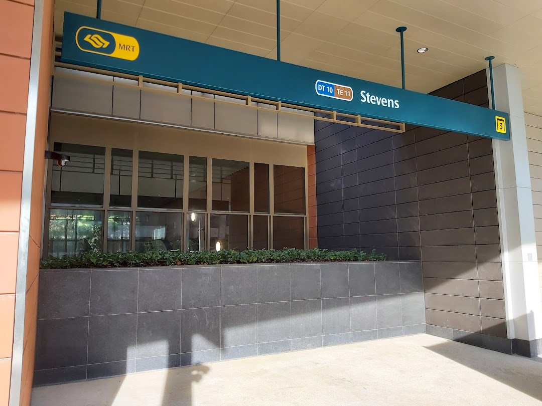 Chow Tai Fook Jewellery ION Orchard Branch