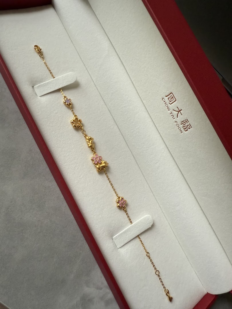 Chow Tai Fook Jewellery ION Orchard Branch