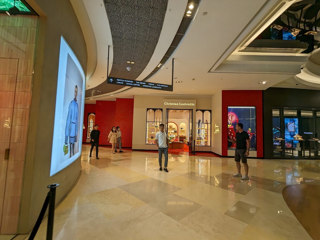 Christian Louboutin Singapore ION Orchard