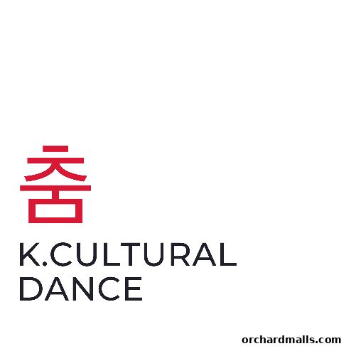 Logo for Chum Studio, featuring Korean text and 'K.CULTURAL DANCE'.
