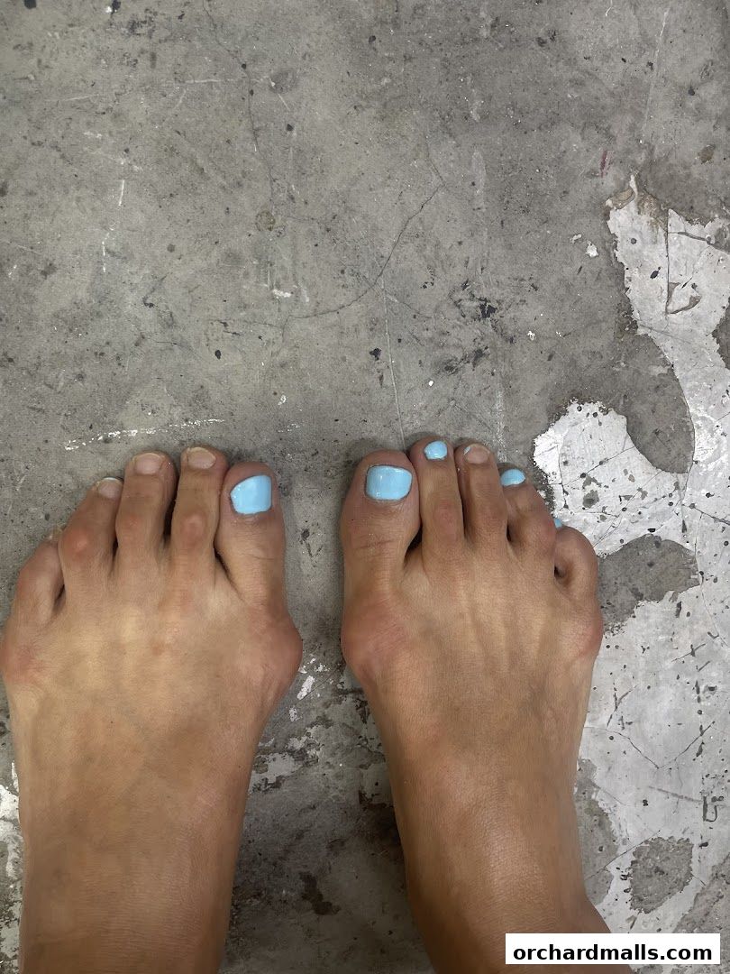 Colour Workshop Nails