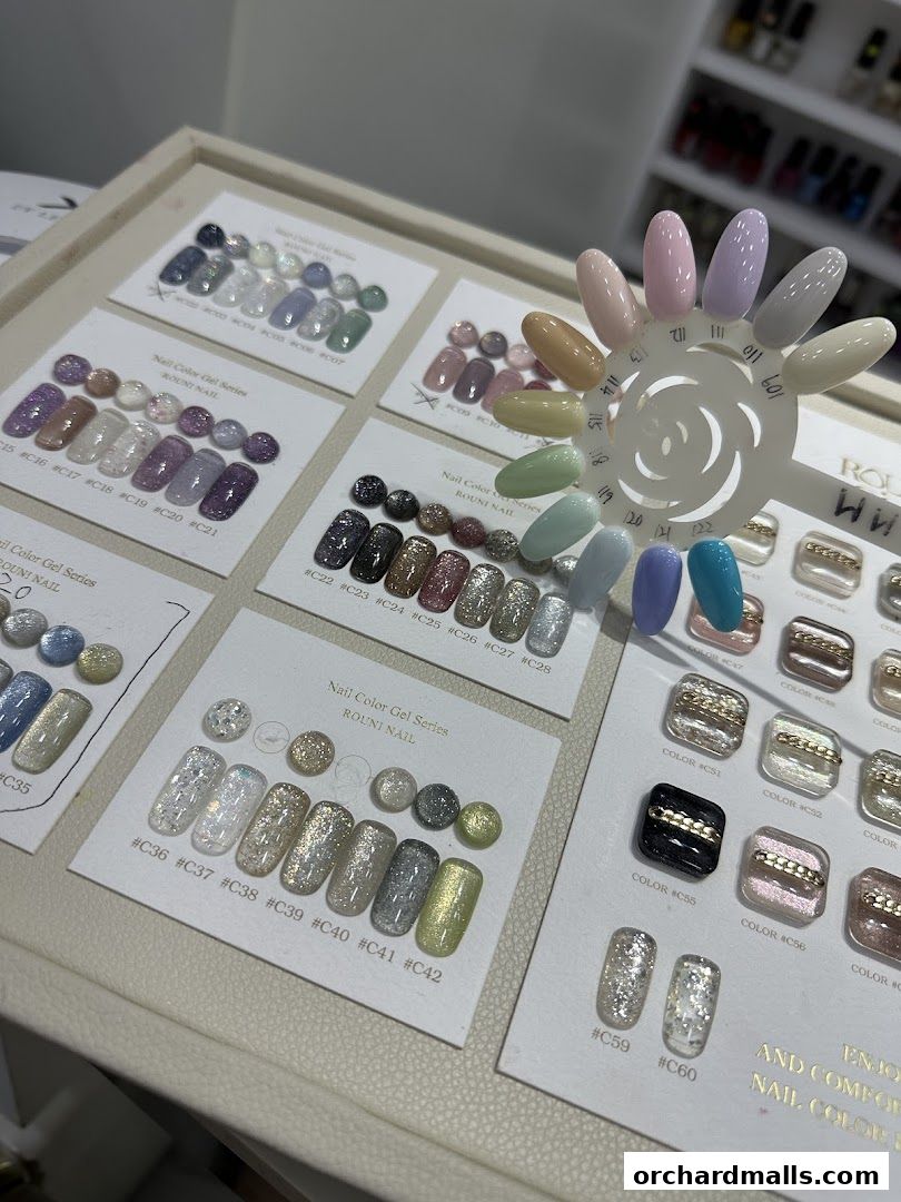 Colour Workshop Nails