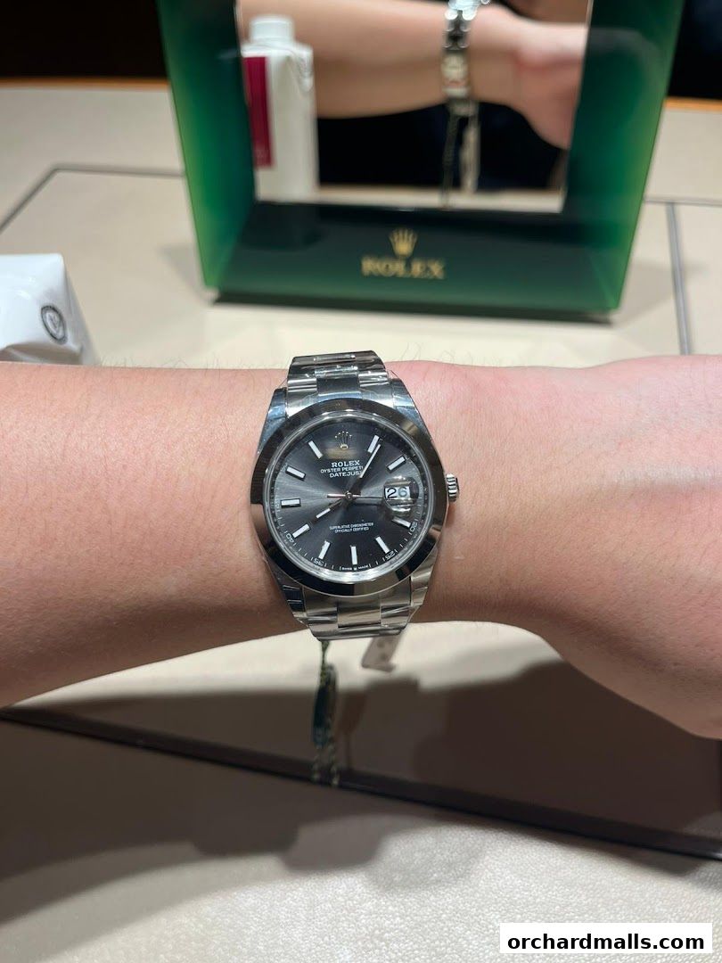 Cortina Watch Paragon - Official Rolex  Patek Philippe Retailer