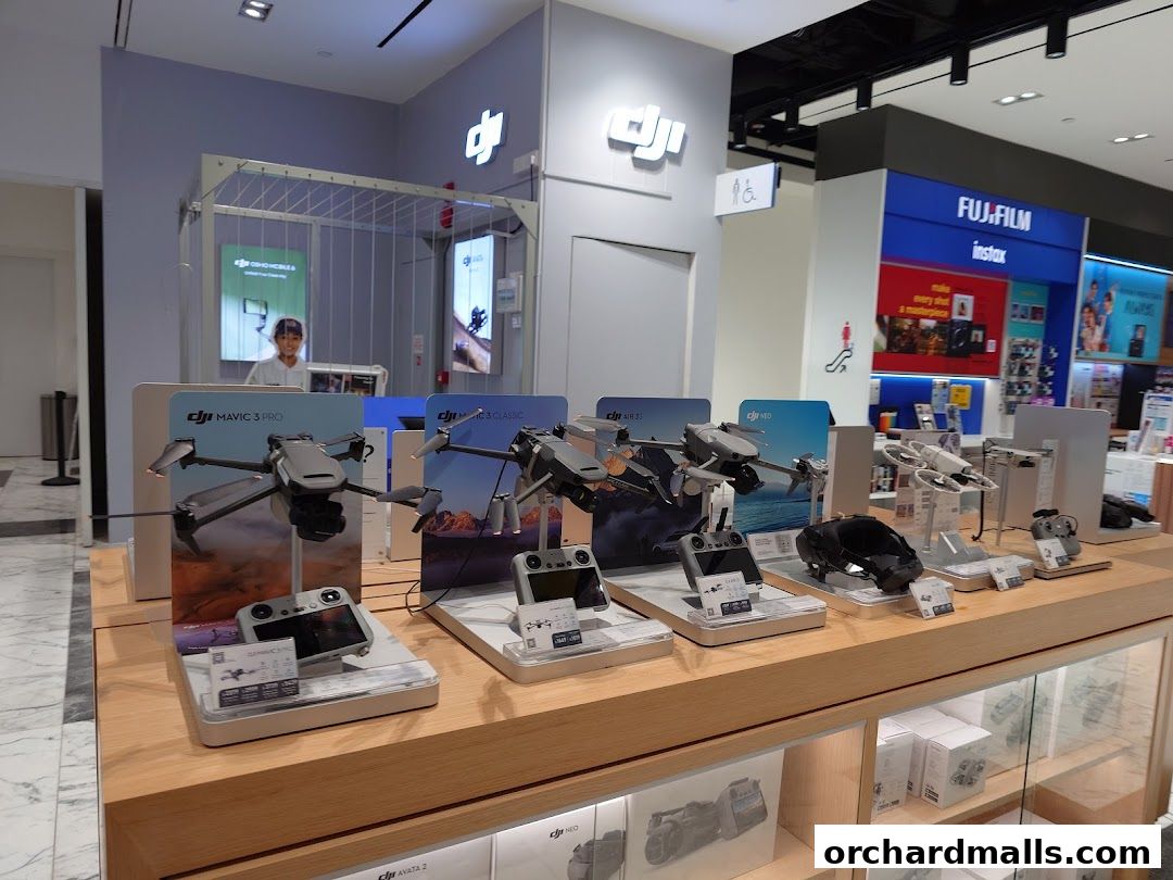 COURTS NOJIMA The Heeren