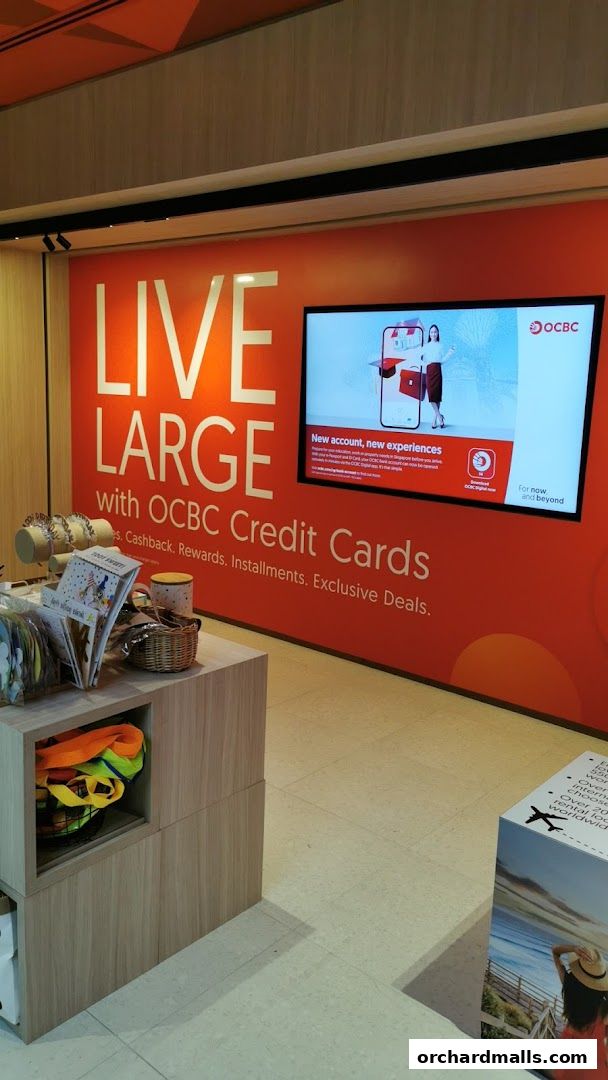 Crane OCBC Wisma Atria