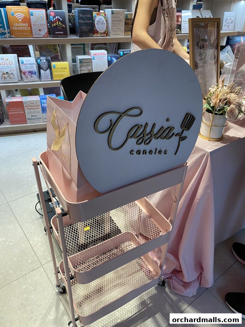 Crane OCBC Wisma Atria