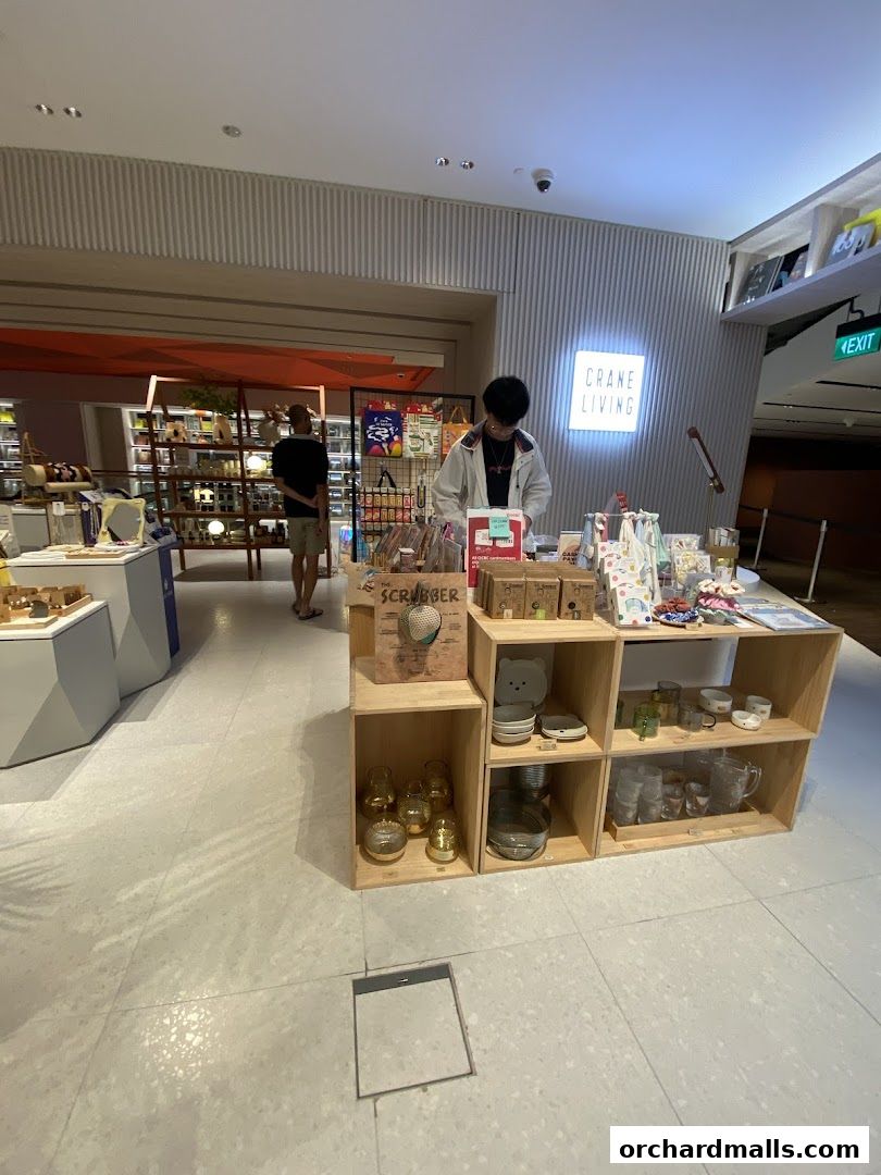 Crane OCBC Wisma Atria