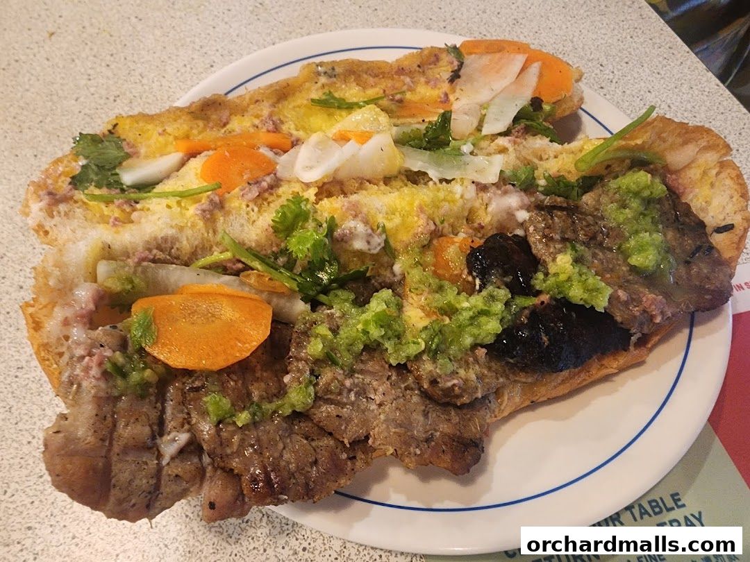 Cravin Crab Noodle - Vietnamese food