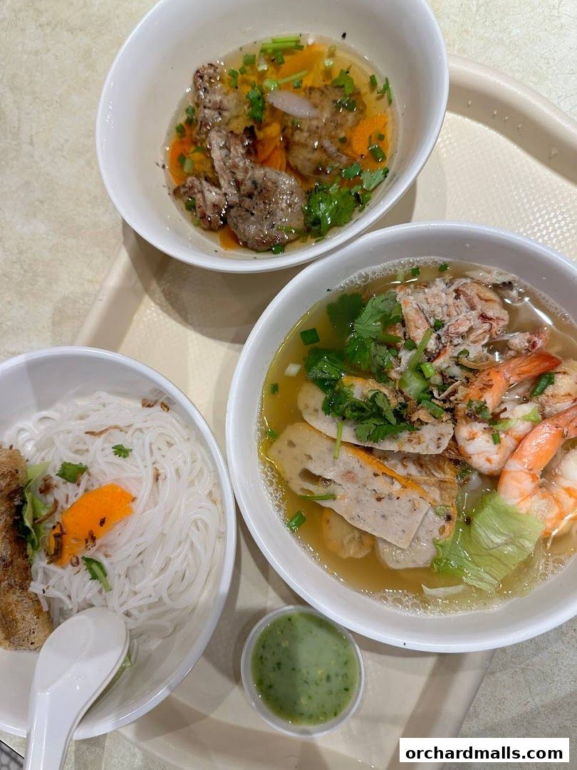 Cravin Crab Noodle - Vietnamese food