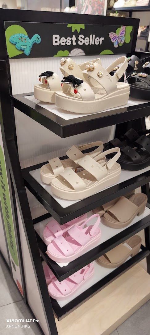 Crocs