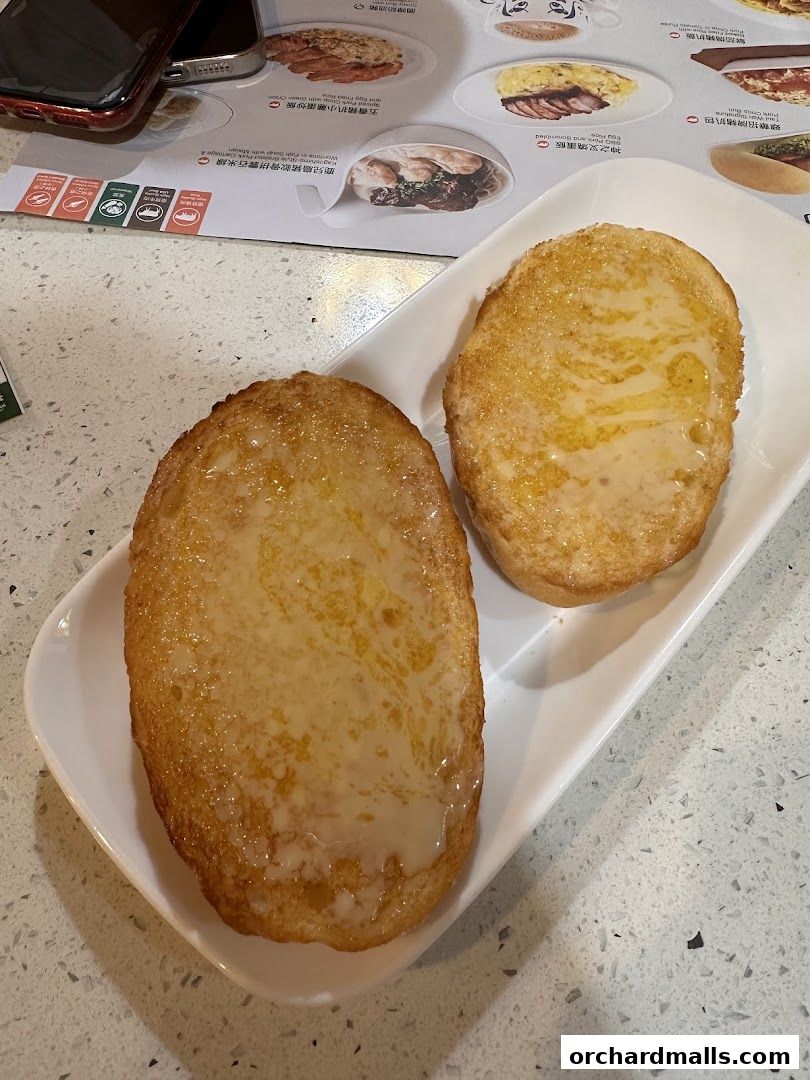 翠華 TSUI WAH - COURTS NOJIMA The Heeren