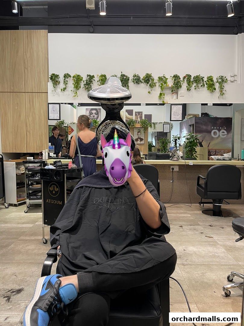 DE-HAIR PROFILE frizz control specialist Orchard