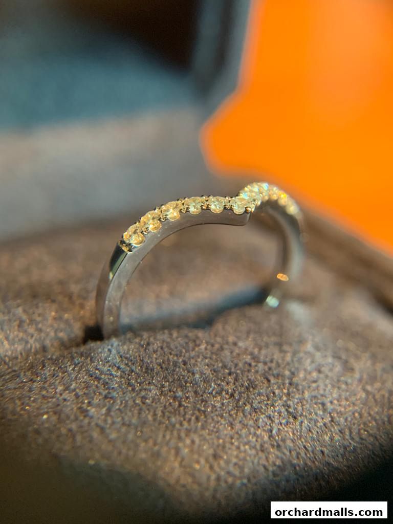 Diamond Ateliers - Bespoke Engagement Rings Singapore - LabNatural