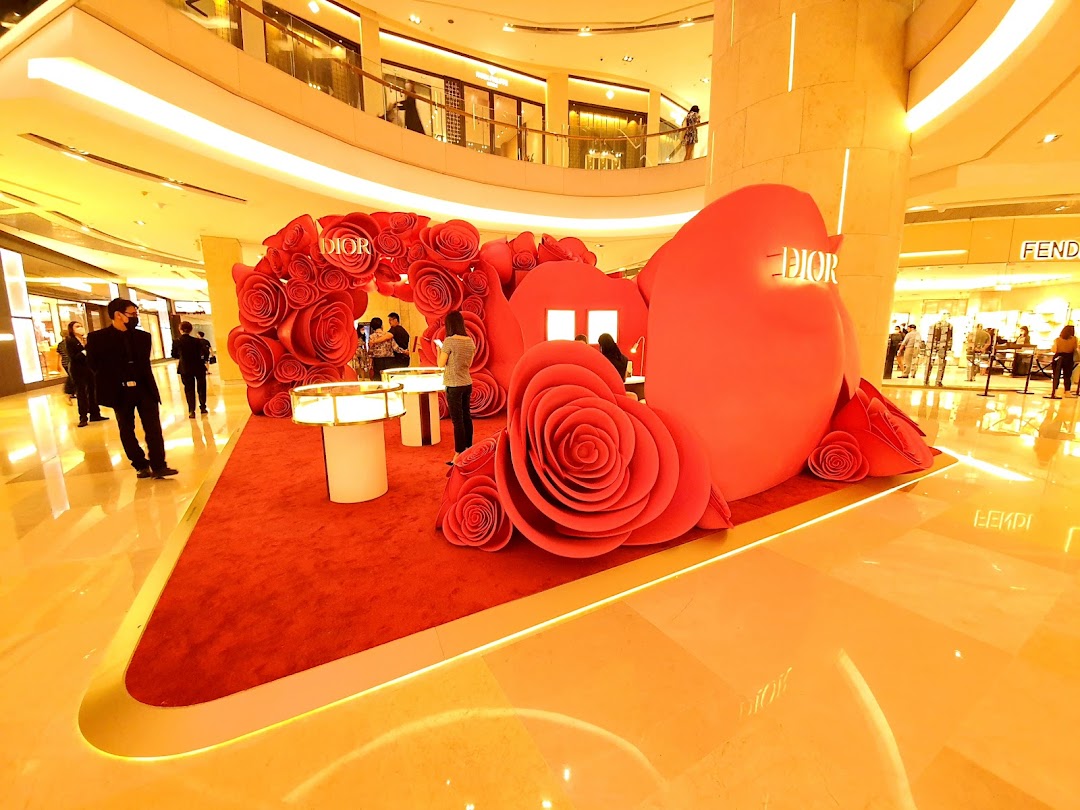 Dior Beauty - ION Orchard Boutique