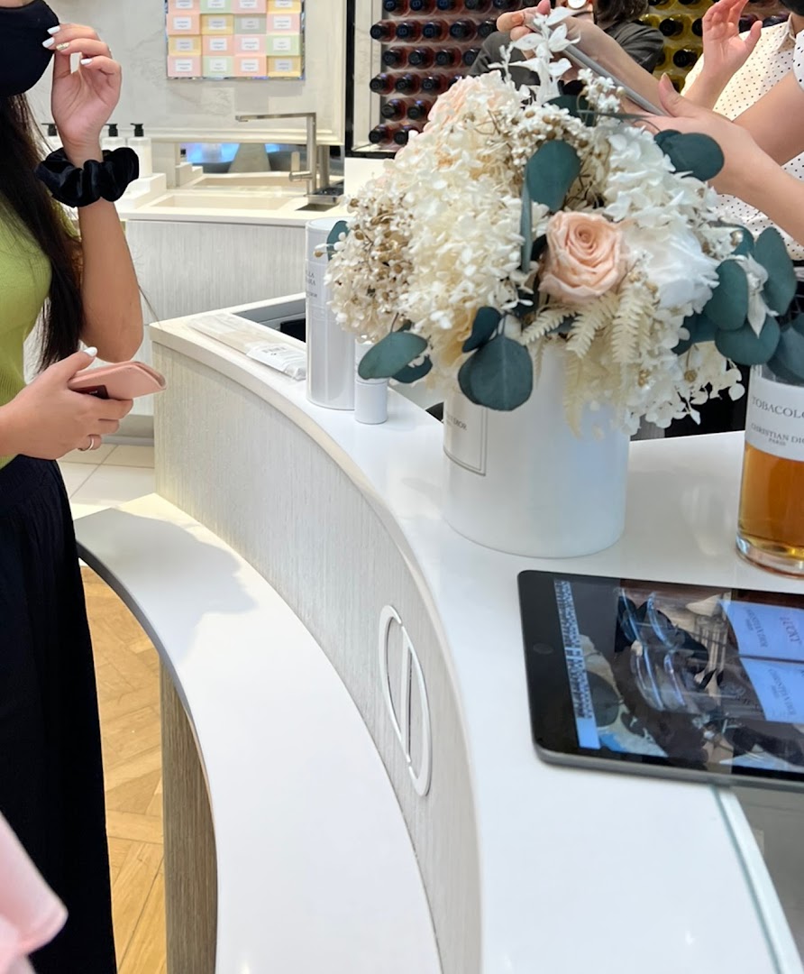 Dior Beauty - ION Orchard Boutique