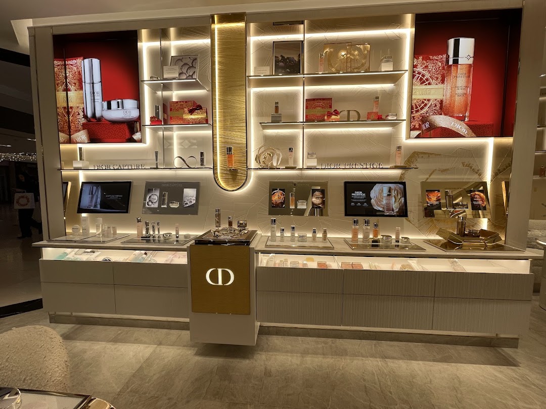 Dior Beauty - ION Orchard Boutique