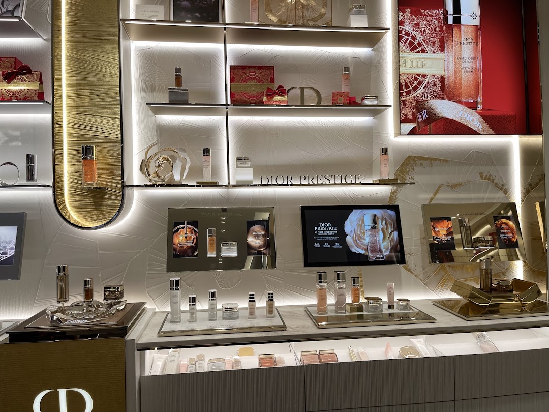 Dior Beauty - ION Orchard Boutique