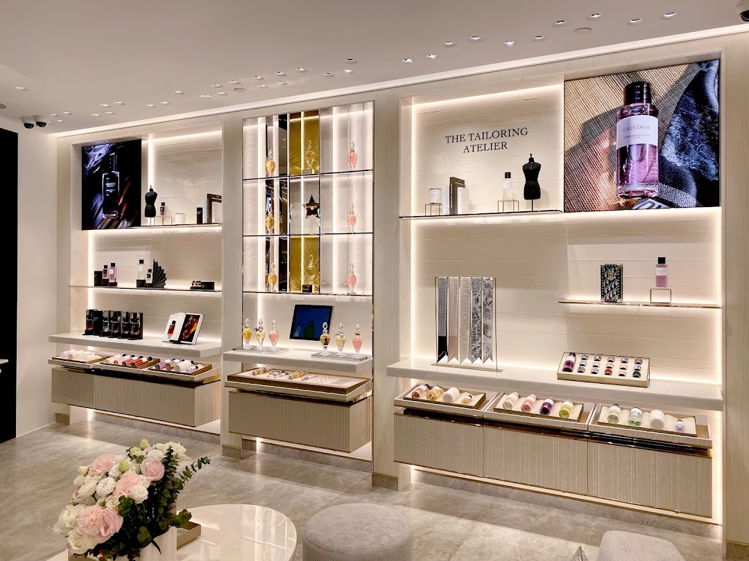 Dior Beauty - La Collection Privée ION Orchard Boutique