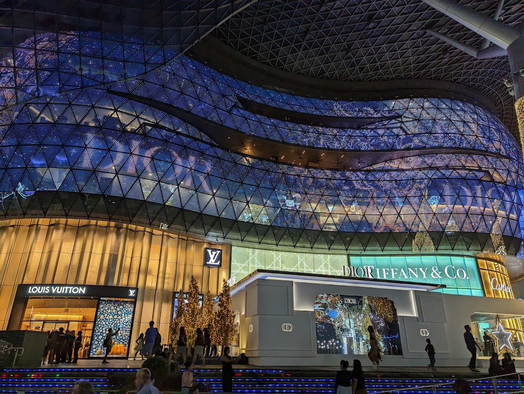 DIOR Ion Orchard