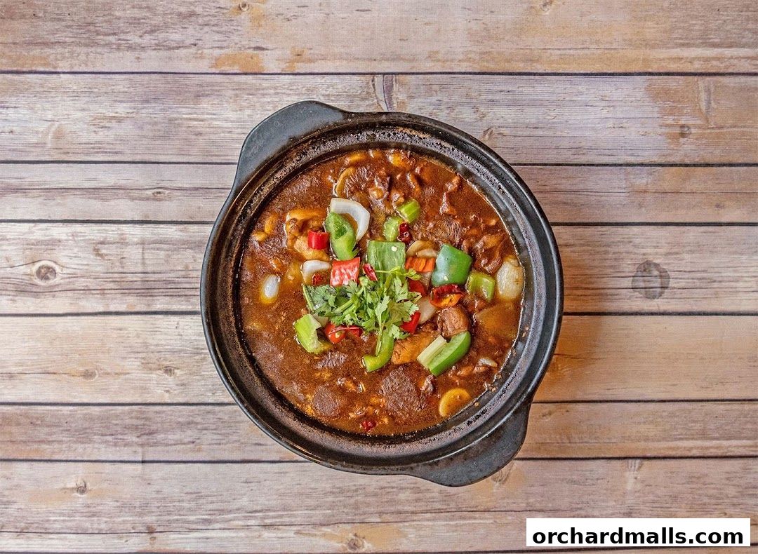 Divine Chicken Pot 好滋味雞公煲