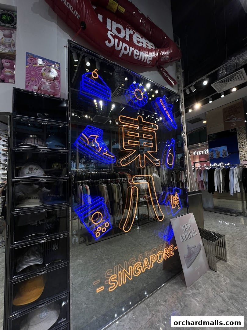 East Eight Sneakers Store 東八潮牌店