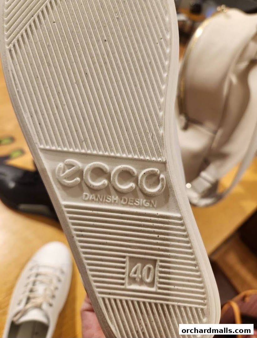 Close-up of an ECCO shoe sole showing 'DANISH DESIGN' and size '40'.