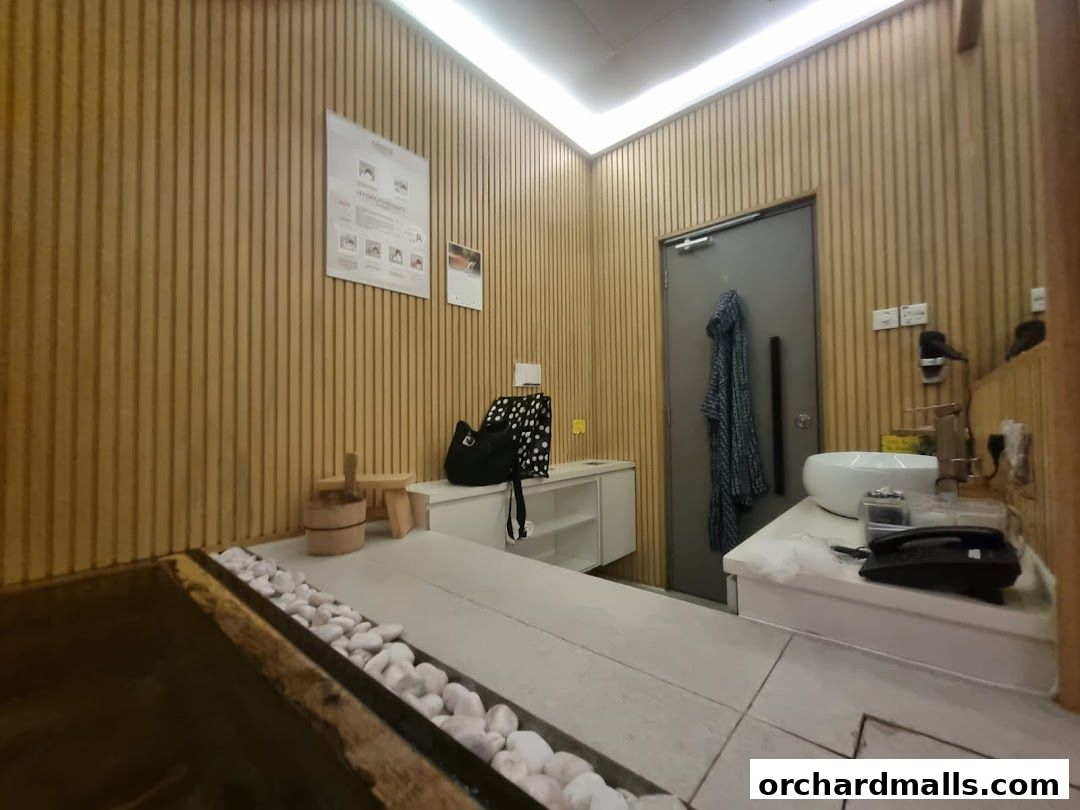 Elements Wellness Centrepoint