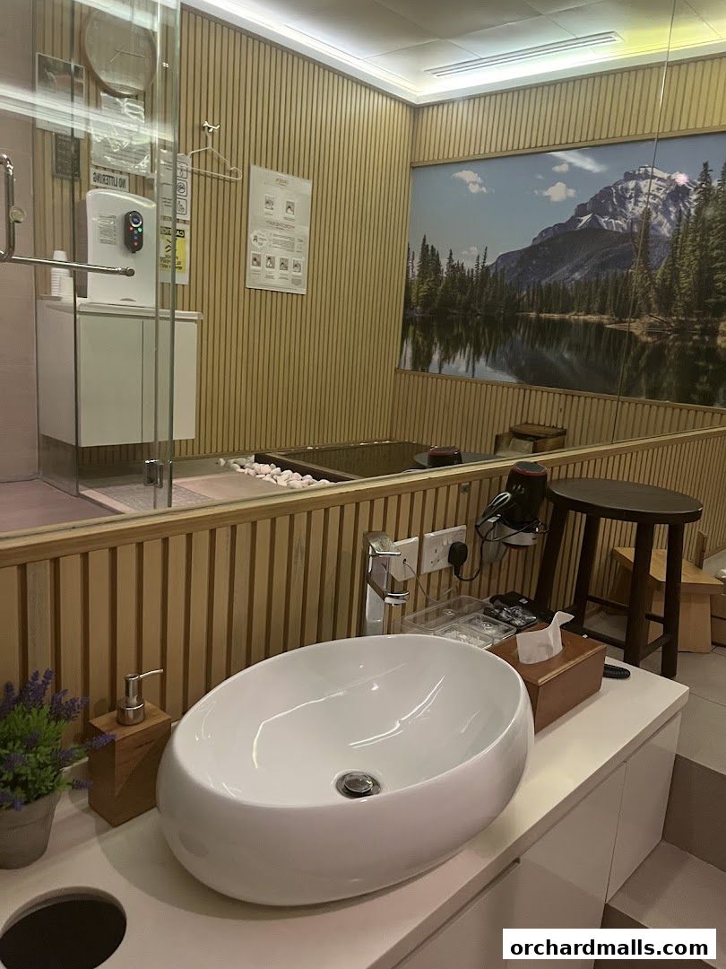 Elements Wellness Centrepoint